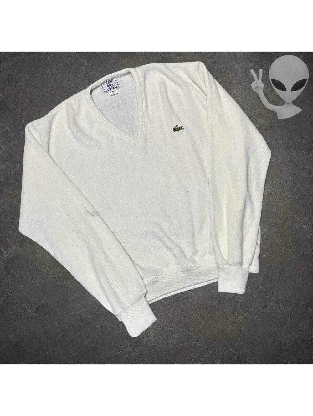 Vintage Izod Lacoste Sweater Mens US L White Acrylic V-Neck Preppy